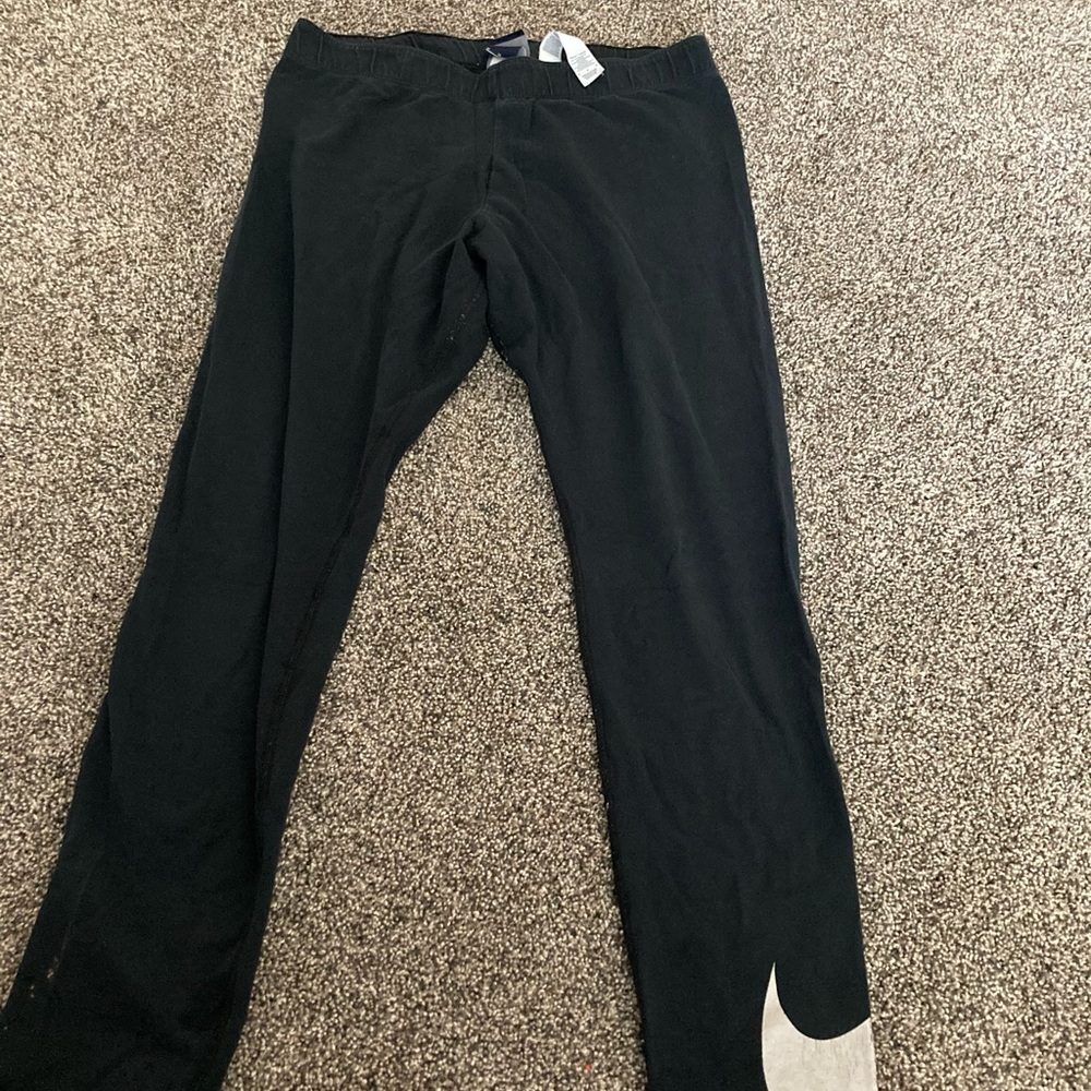 Nike workout pants size medium